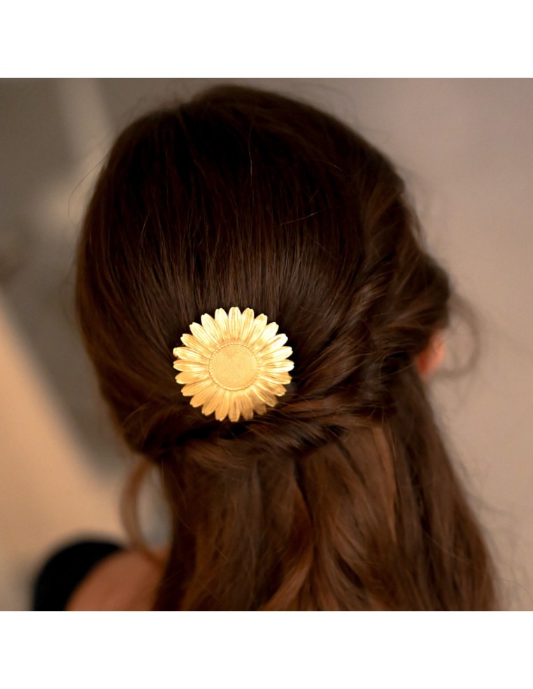Barrette fleur dorée Margarita - Comptoir Doré