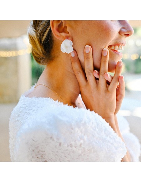 Boucles d'oreilles hortensia blanche - L'Atelier de Clotilde - Comptoir Doré