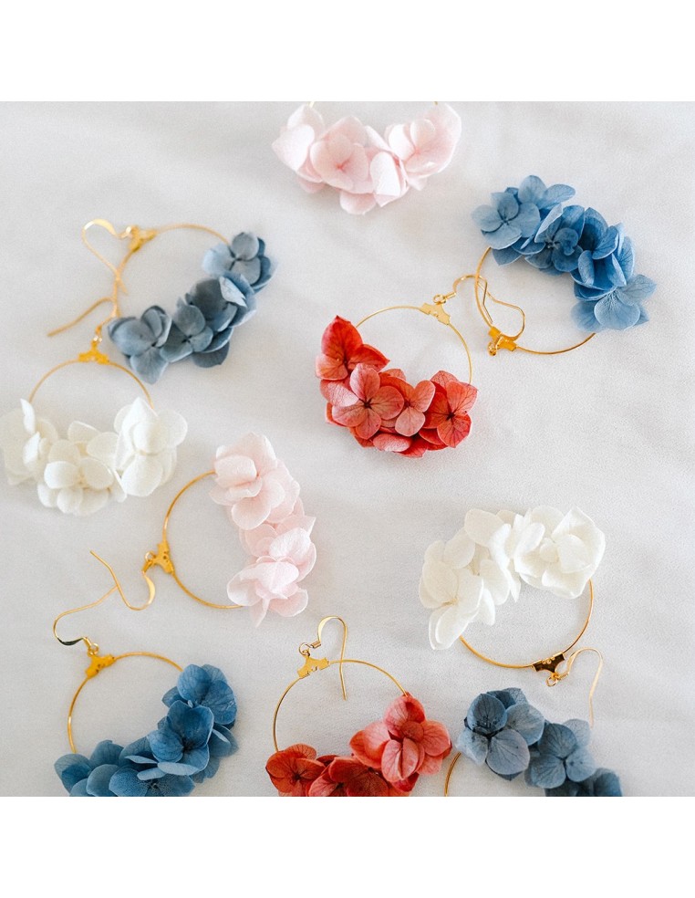 Boucles d'oreilles hortensias stabilisées - L'Atelier de Clotilde