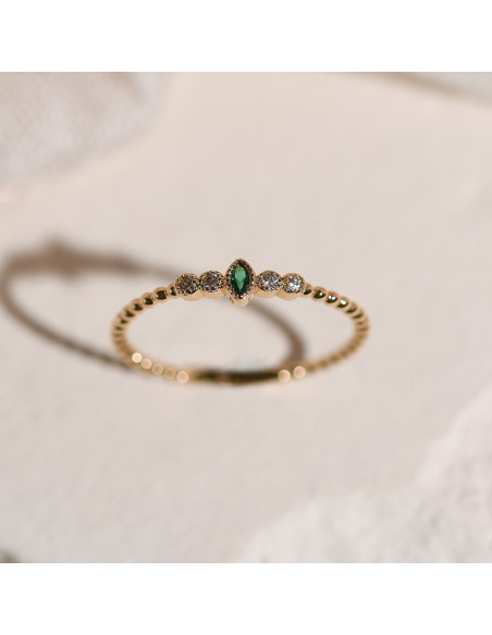 Bague Aliette plaquée or et zircons verts - Comptoir Doré