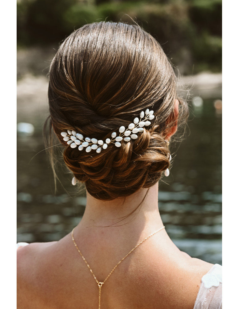 Accessoire cheveux peigne porcelaine froide mariée