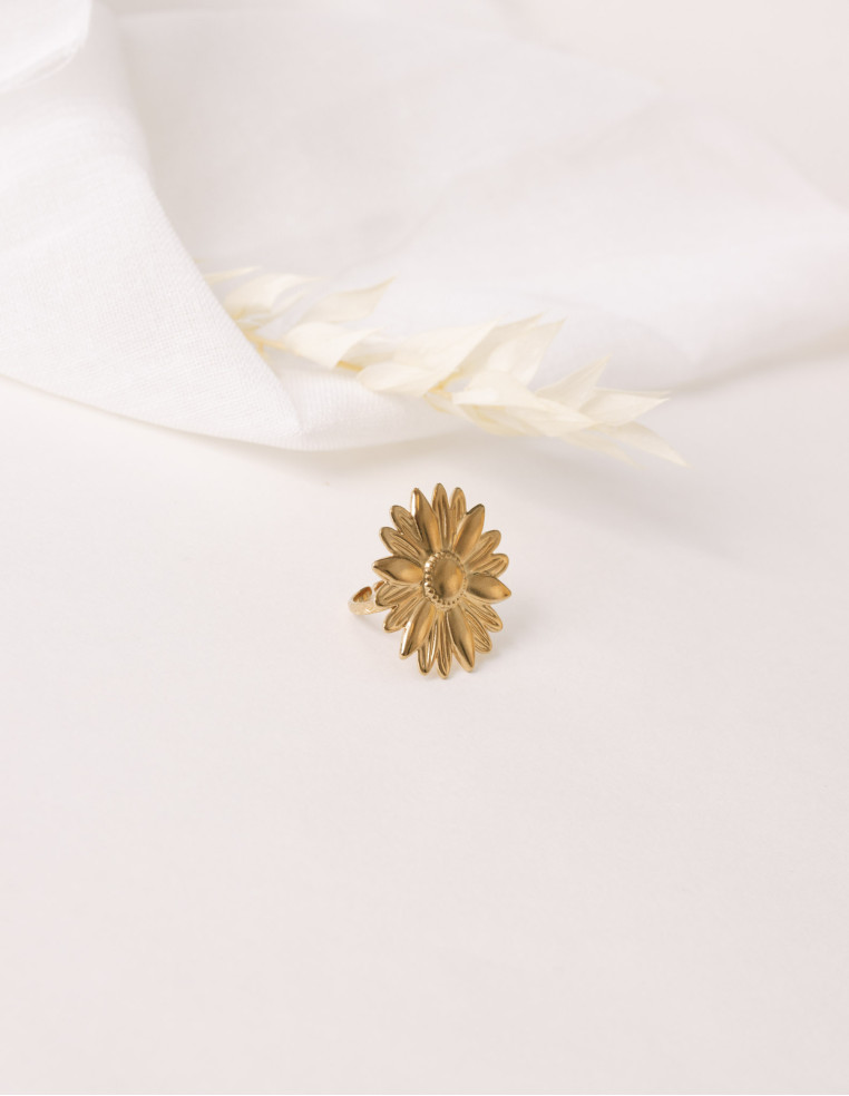 Bague dorée Marguerite - Comptoir Doré