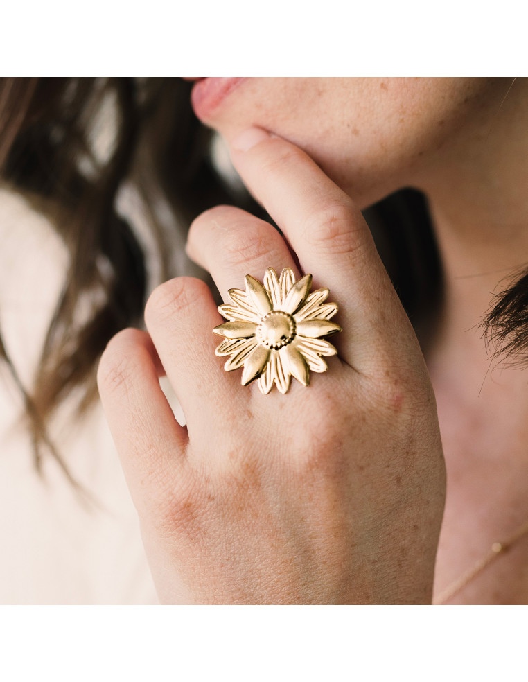 Bague dorée Marguerite - Comptoir Doré
