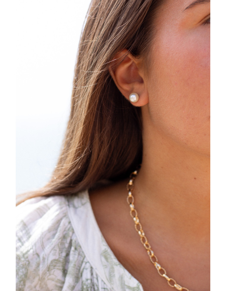 Puces d'oreilles perles blanches - Suzette - Comptoir doré