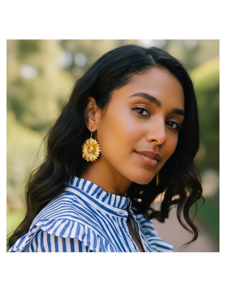 Boucles d'oreilles marguerites dorées Elisa - Comptoir Doré