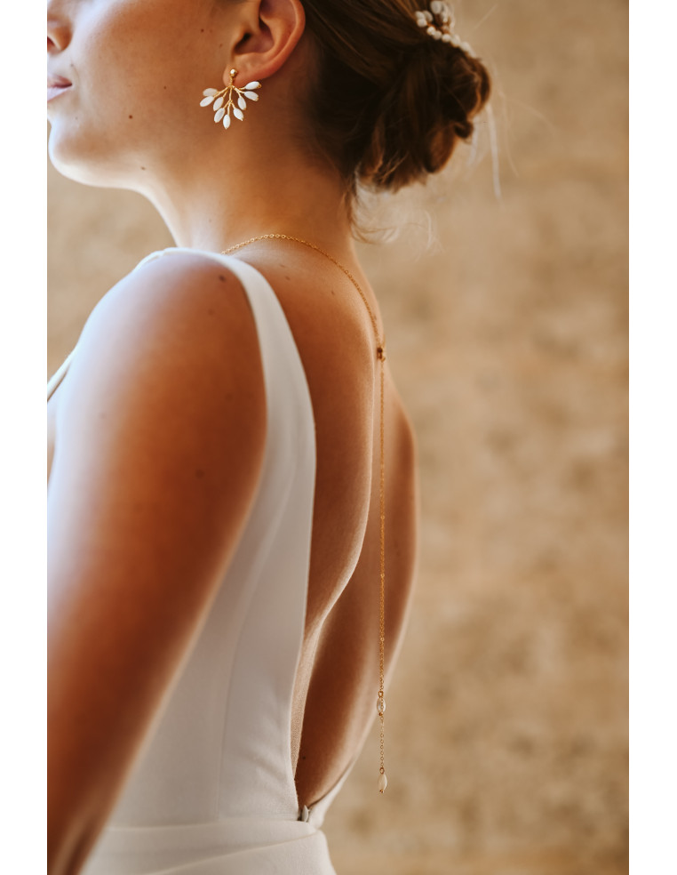 Boucles d'oreilles mariée en nacre Capucine – Les Perles de la Bastide - Comptoir Doré