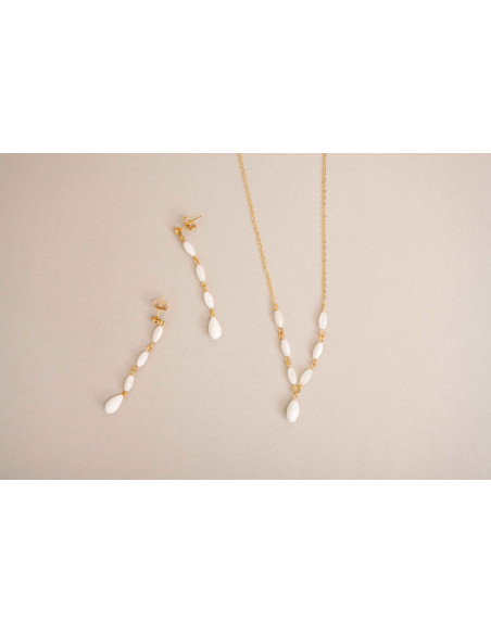 Boucles d'oreilles mariée Capucine longues – Nacre & porcelaine - Les Perles de la Bastide - Comptoir Doré