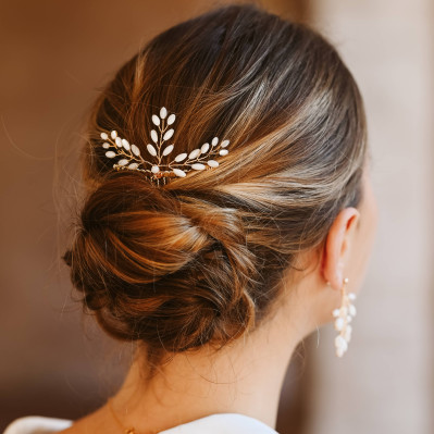 Peigne 3 branches mariée perles de nacre - Les Perles de la Bastide - Comptoir Doré