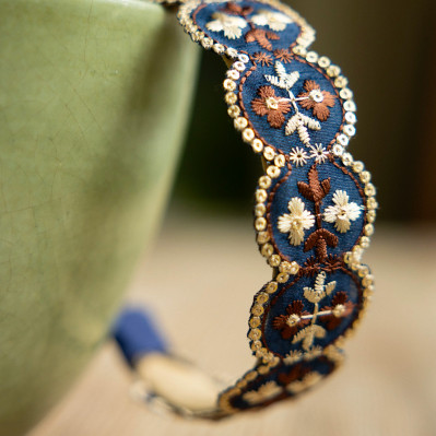 Serre-tête chic brodé Léonor L'Otarie Club - Comptoir Doré