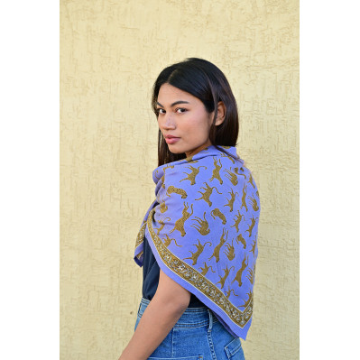 Grand foulard 100x100 cm Fauve Bleu horizon en coton blockprint. 2