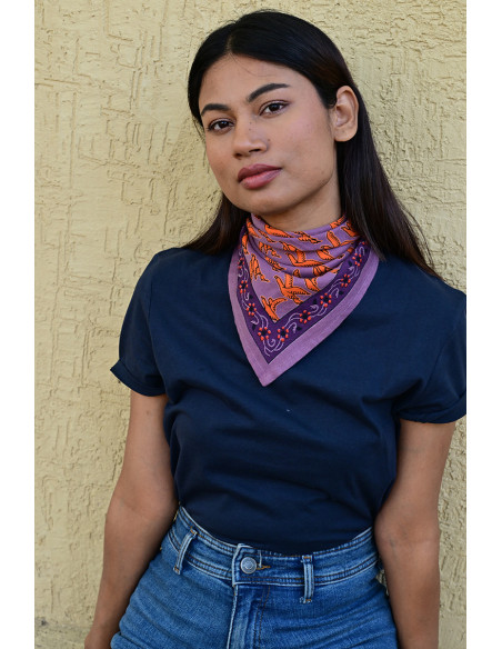 Petit foulard 50x50 cm Mercure Flame motifs oiseaux orange vif.