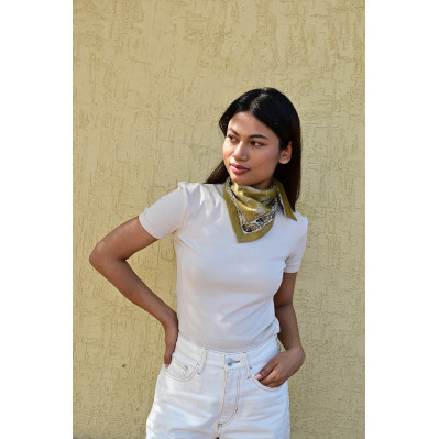 Petit foulard 50x50 cm Fauve Noix en coton blockprint. 2