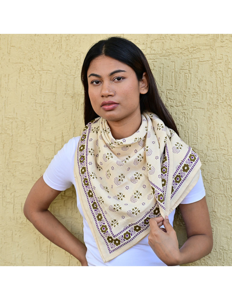 Grand foulard 100x100 cm Anastase Latte en coton blockprint.