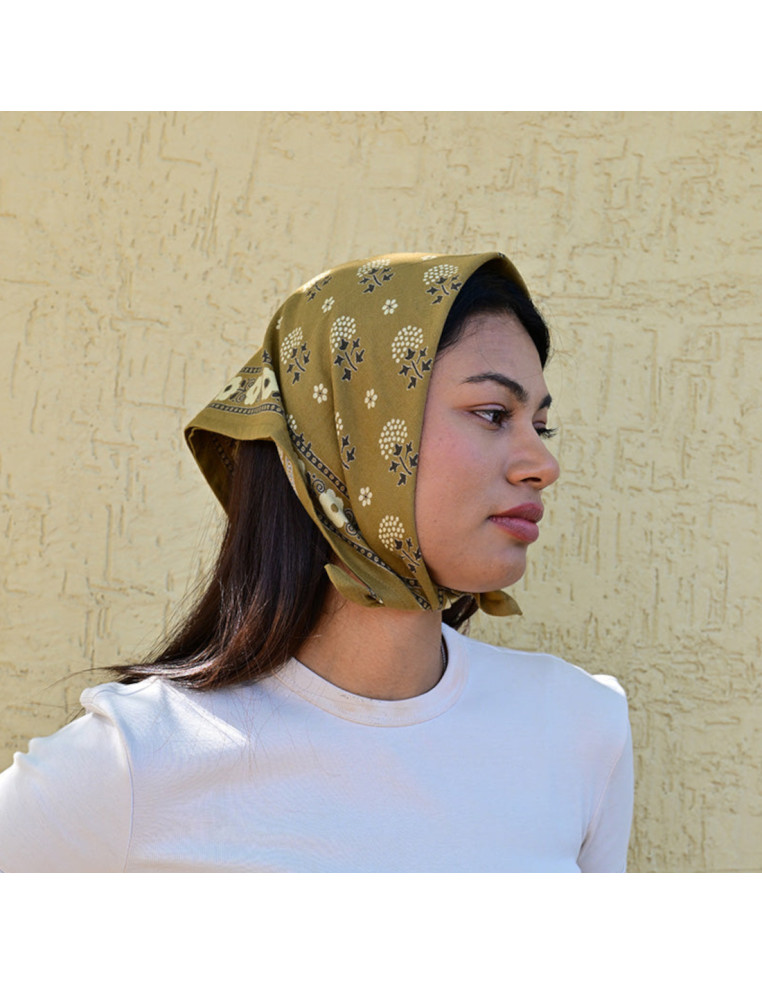 Petit foulard 50x50 cm Anastase Bistre en coton blockprint.