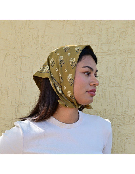 Petit foulard 50x50 cm Anastase Bistre en coton blockprint.