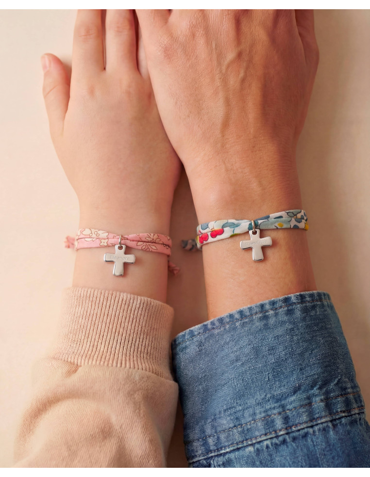 Bracelet Liberty croix argentée gravée Comptoir Doré