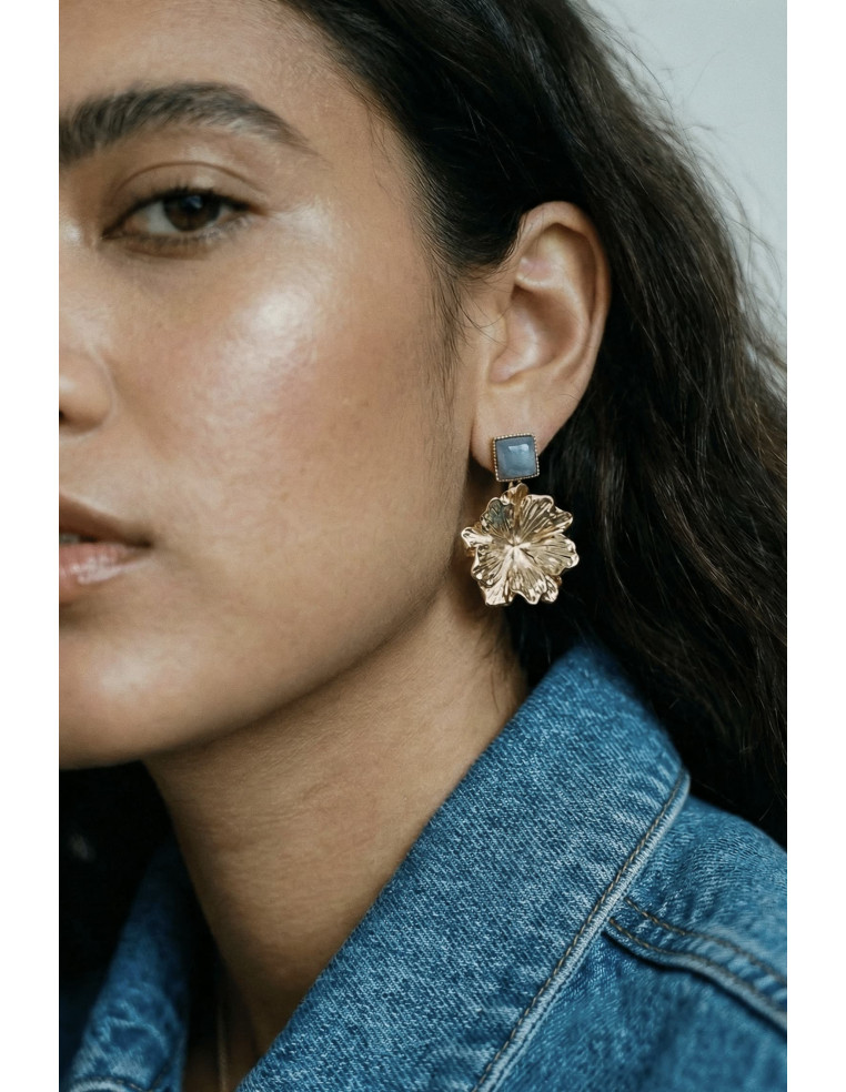 Boucles d'oreilles Hortense fleur doré - Un de ces quatre - Comptoir Doré