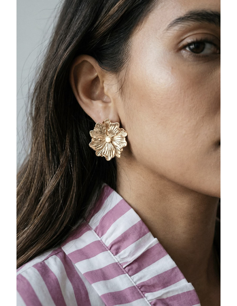 Boucles d'oreilles Camélia fleur dorée - Un des ces quatre - Comptoir Doré