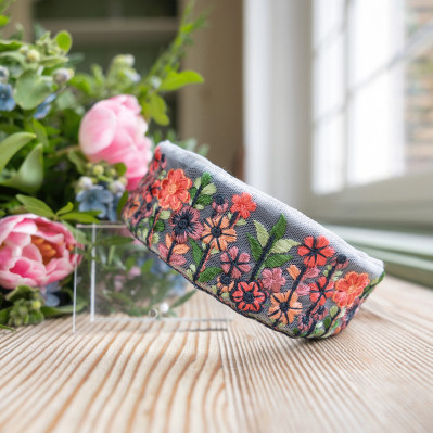 Serre-tête Mary Jane en tulle brodé motif floral - L'Otarie Club - Comptoir Doré
