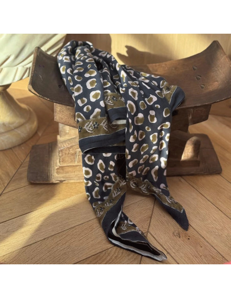 Grand Foulard Léopard Bleu marine - Byzantine APW - Comptoir Doré