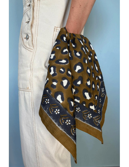 Grand Foulard Kaki - Byzantine APW - Comptoir Doré