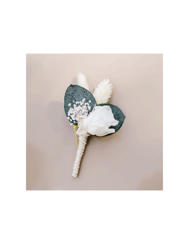 Boutonnière marié Eric fleurs stabilisées - L'Atelier de Clotilde - Comptoir Doré