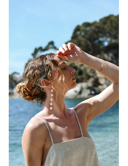 Boucles d'oreilles pendantes perles Emilie - Comptoir Doré - L'Atelier de Clotilde