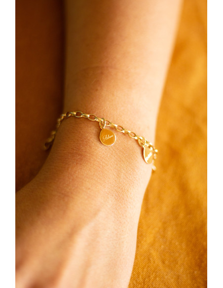 Bracelet chaîne maille et 1 à 10 médailles dorées gravées - Comptoir Doré